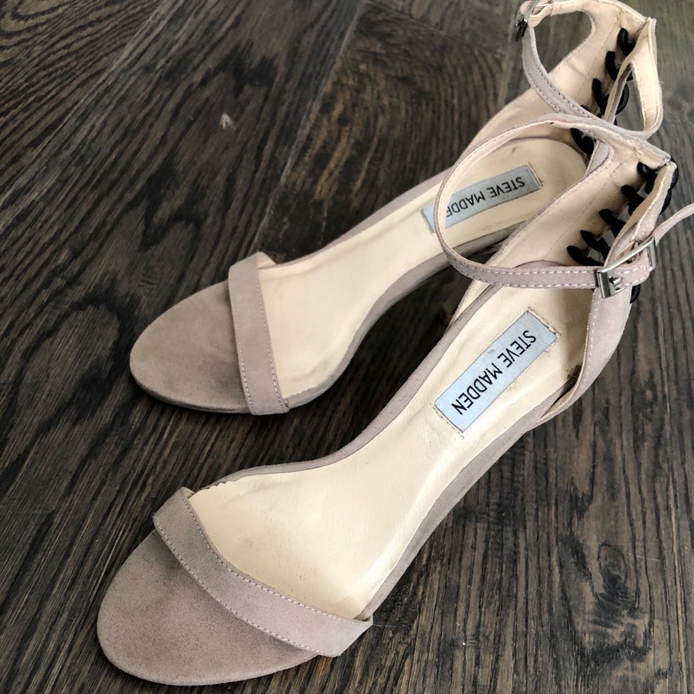 STEVE MADDEN Heels